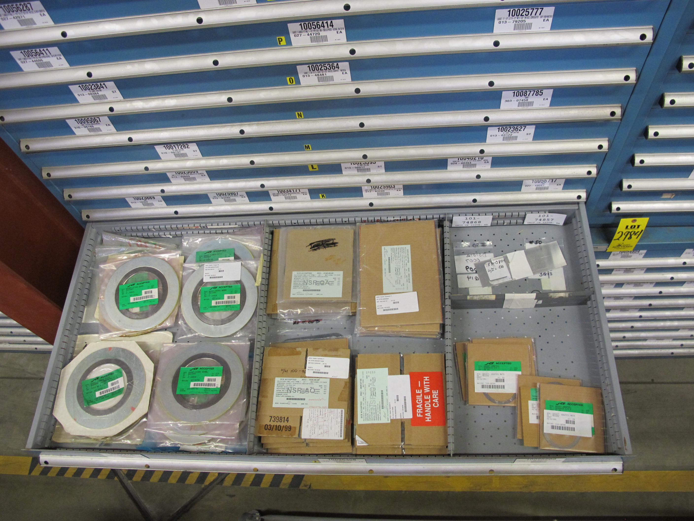 LISTA HEAVY DUTY 9-DRAWER PARTS CABINET W/ CONTENTS (W-50) LOADING & HANDLING FEE $25-